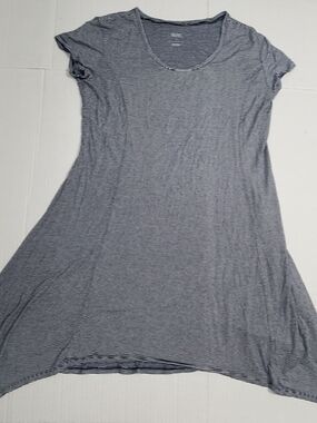 Gilligan & O'Malley Navy & White Striped Dress Size L